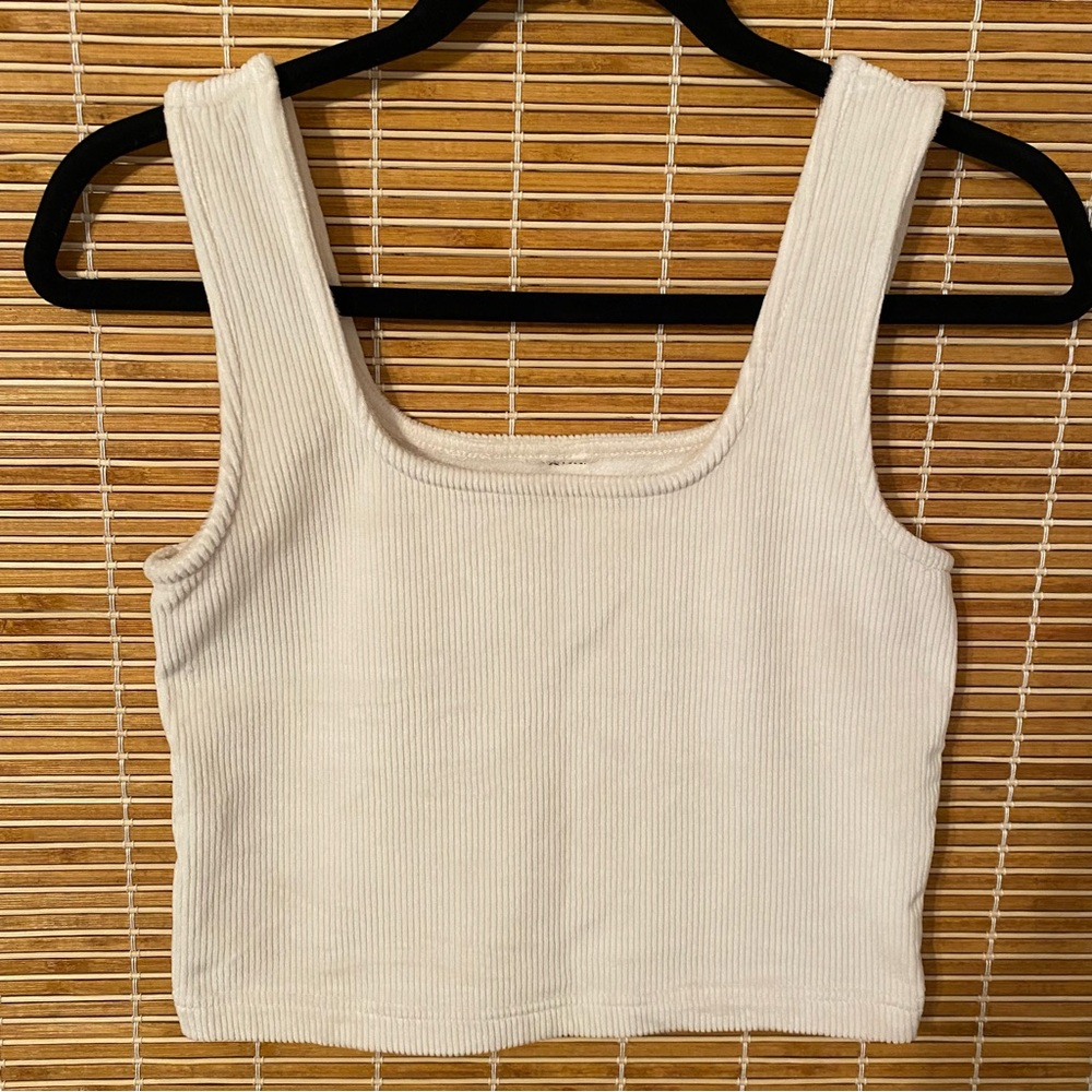 Lou & Grey Super Soft Lined Off-White Athletic Tank Top